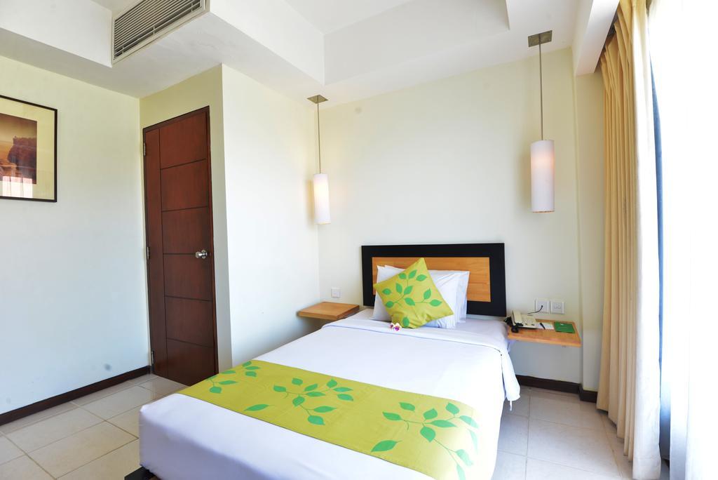 New Kuta Hotel Улувату Экстерьер фото