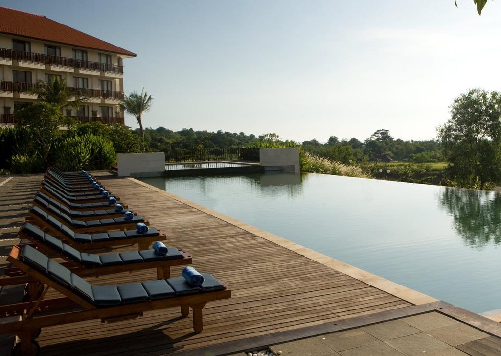 New Kuta Hotel Улувату Экстерьер фото